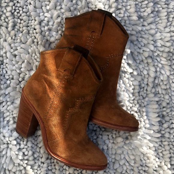 💕Joie suede ankle bootie sz 6 💕 - Picture 4 of 8